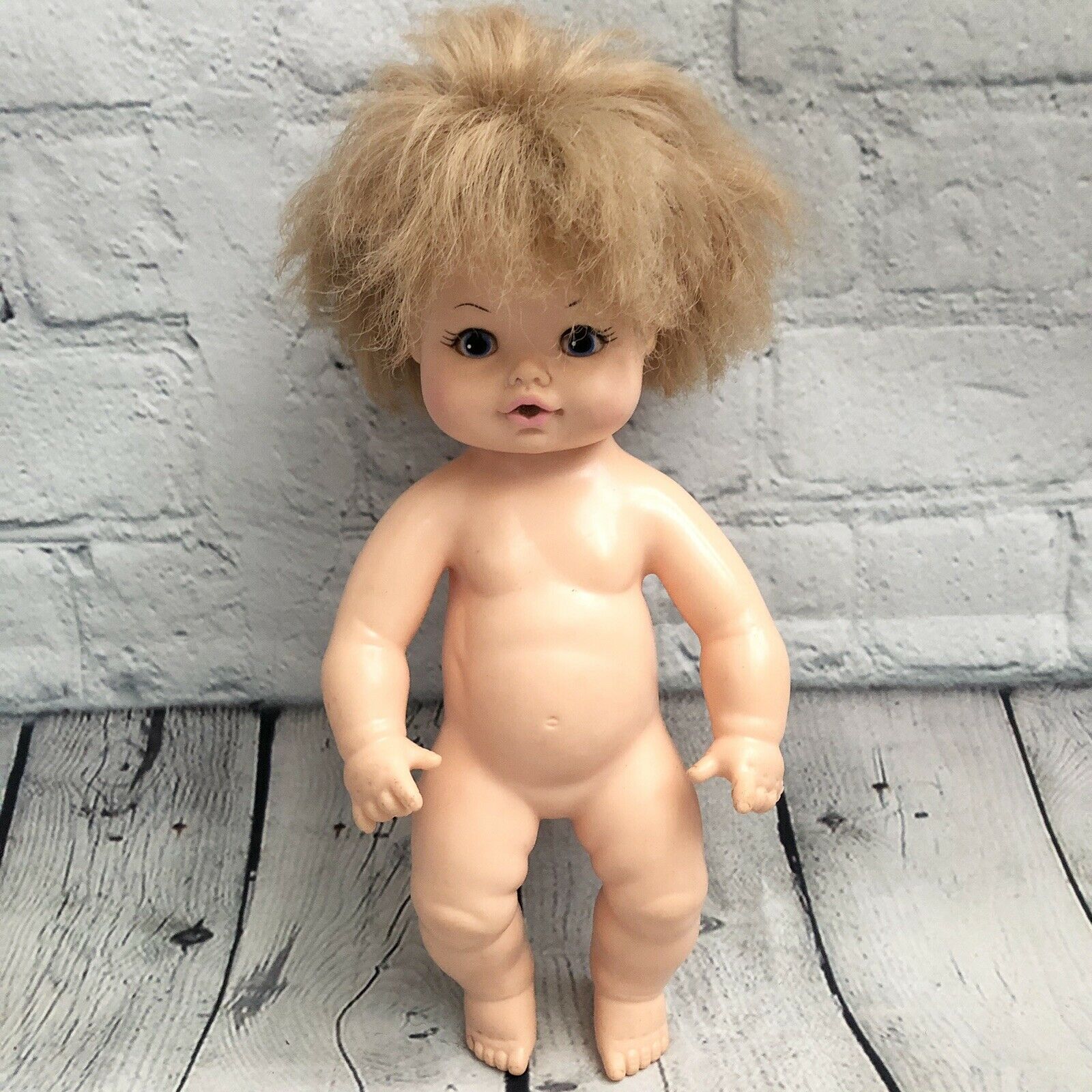 Vtg Rare 1974 11” Horsman Baby Doll Drinks And Wets  #10 3684 Blue Eyes